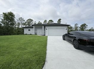 1103 W 10th St, Lehigh Acres, FL 33972