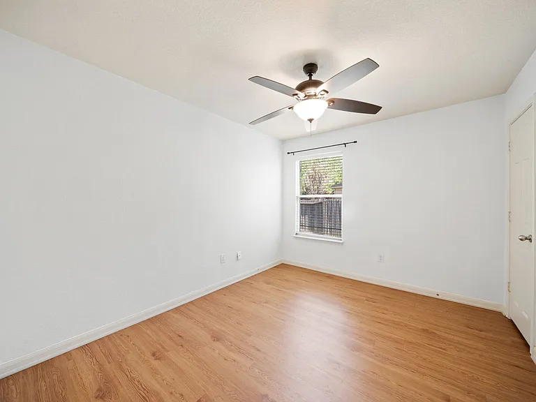 5706 Texas Cyn — Photo 21