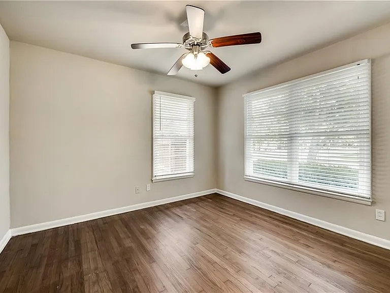 1601 Larkspur Dr — Photo 18