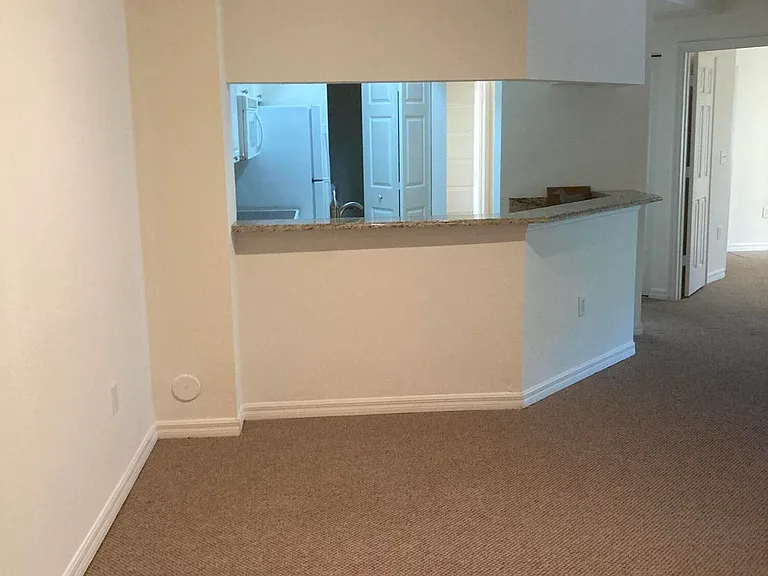 3018 Alcazar Pl #103 — Photo 28