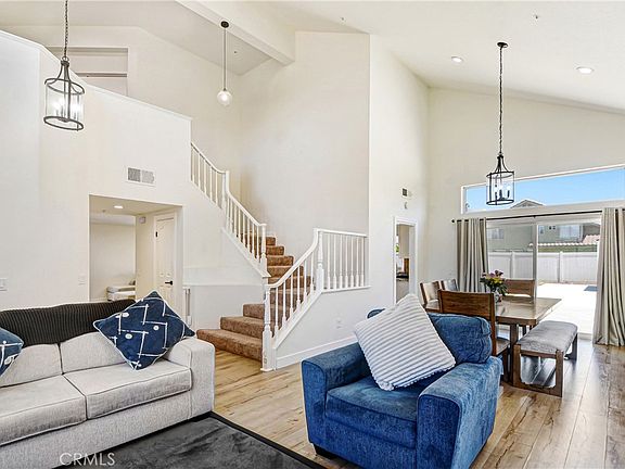 2nd image of 6523 Blanchard Ave
