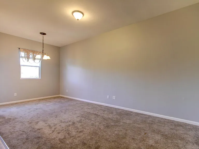 10845 Wraysbury Way — Photo 10