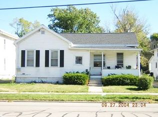 1154 High Ave #A, Oshkosh, WI 54901