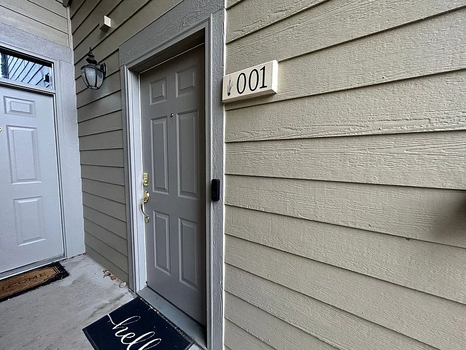 10447 W Hampden Ave #1