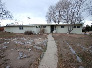 490 E Bellewood Dr, Englewood, CO 80113