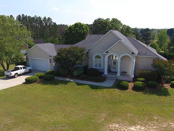 3rd image of 101 Chipping Ct