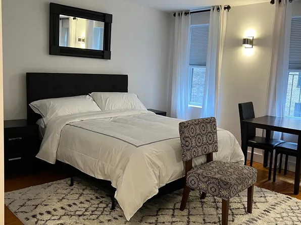 334 East 59th Street 1 image 1 of 7