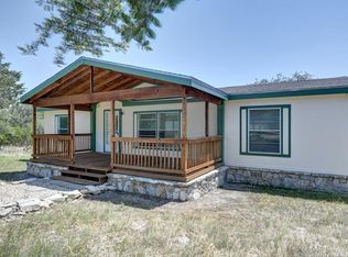 106 Chinook Rd, Ingram, TX 78025