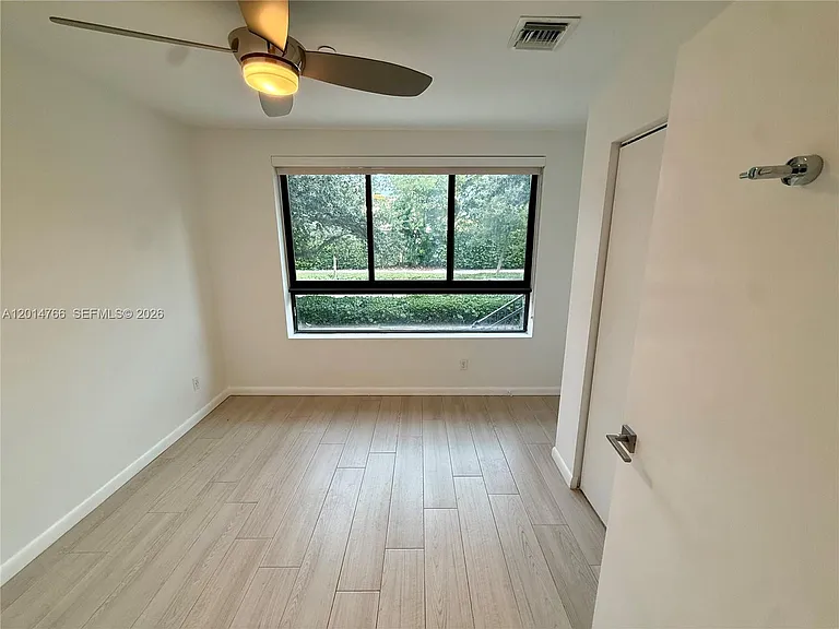 119 NE 6th St #119 — Photo 3