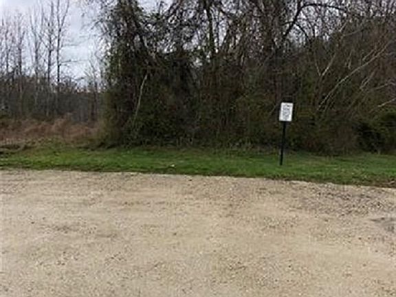 5th image of 820 County Road 60