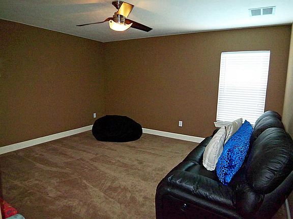 5th image of 2403 Monarch Terrace Dr