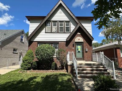 1056 Stewart Ave, Lincoln Park, MI, 48146