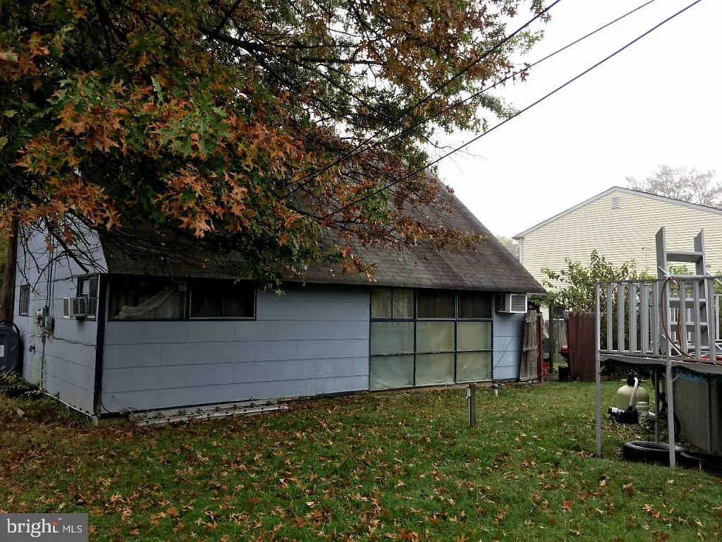 53 Greenbriar Rd photo 1