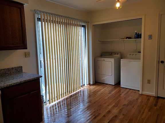 4th image of 2619 Stephenson Ave SW #2619