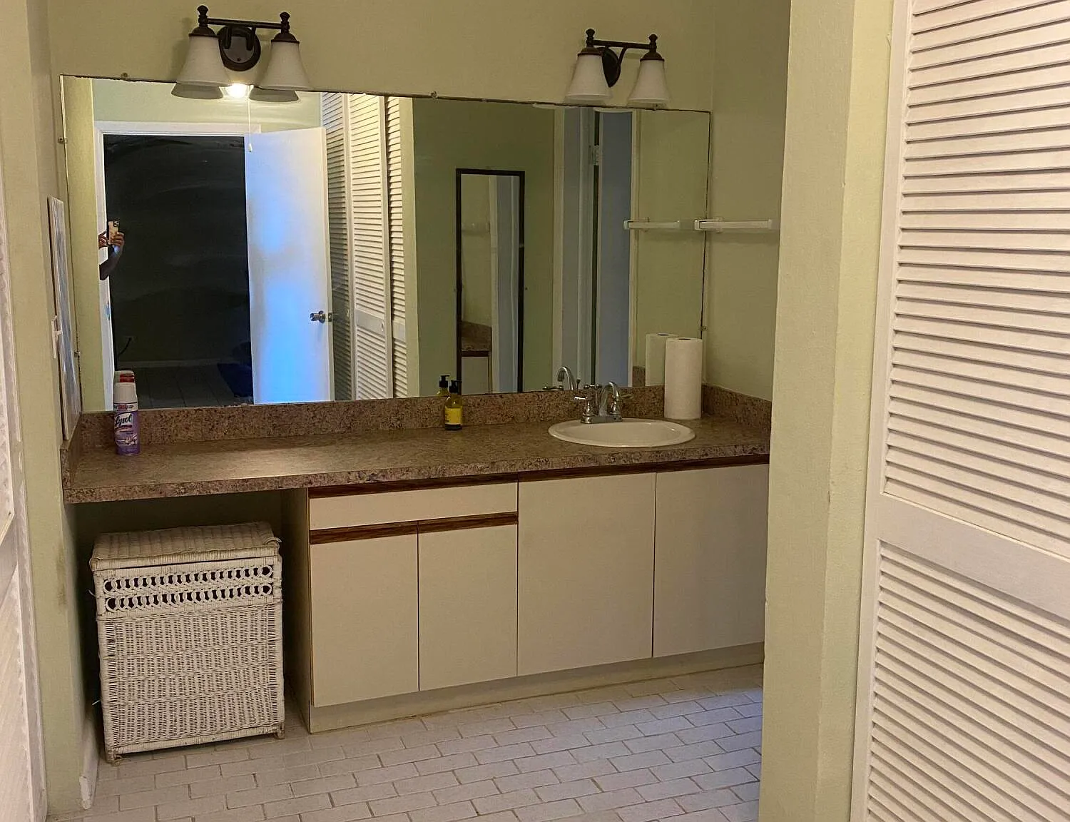 1 bed, 1200 sqft, $1,800 — Photo 4