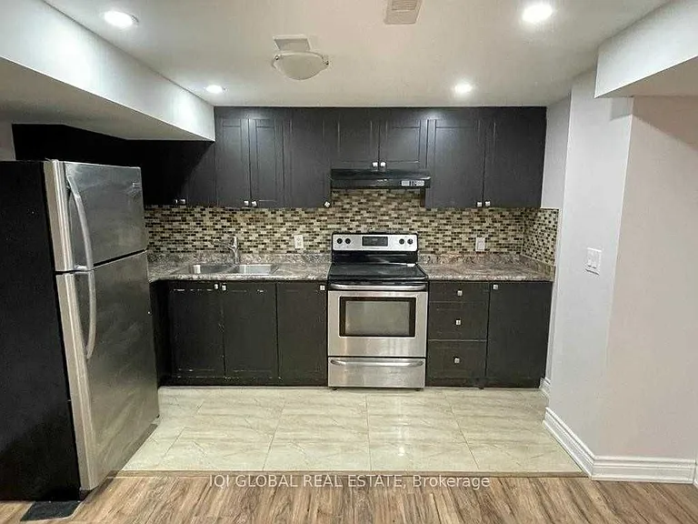 29 Nobbs Dr #BASEMENT — Photo 17