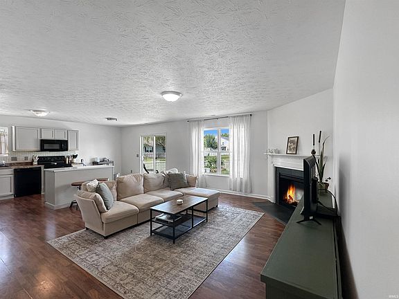 5th image of 2614 Gawain Dr