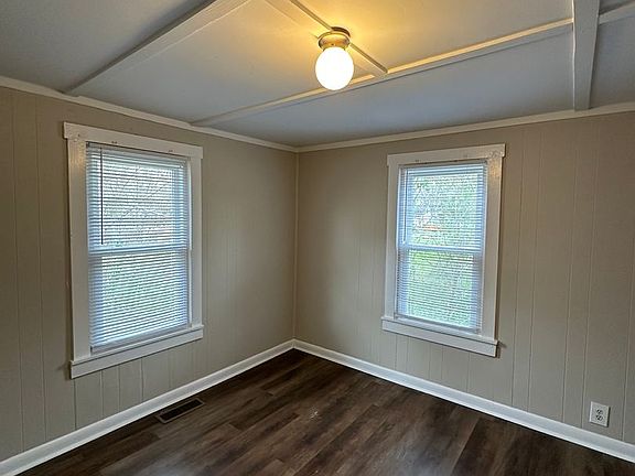 3rd image of 507 Fairview Ave #B