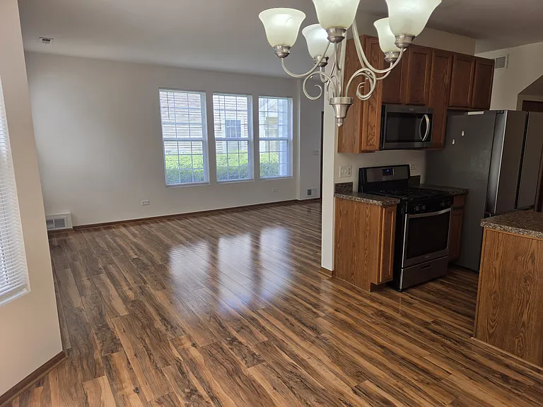 4934 Montauk Dr — Photo 6