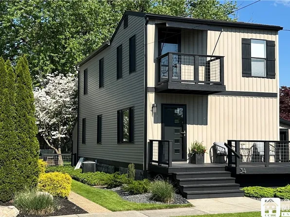34 N Zebra St, Dunkirk, NY 14048