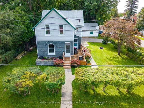 17 Stone St, Springwater, ON L0L 1P0