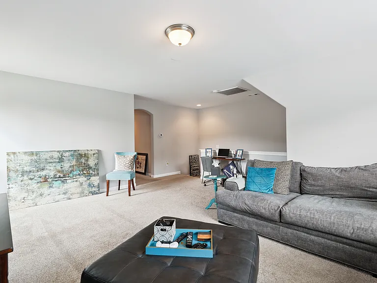 200 Cedar Place Row — Photo 33