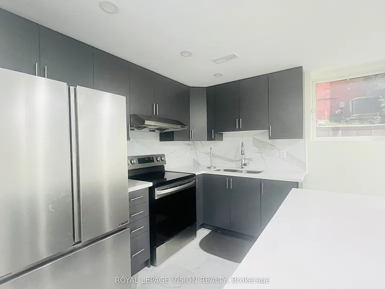 25 Gabrielle Cres #BASEMENT — Photo 12