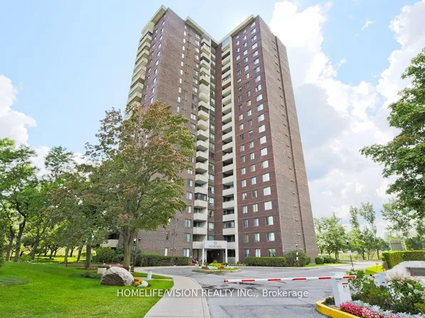 10 Muirhead Rd #1604, Toronto, ON M2J 4P9