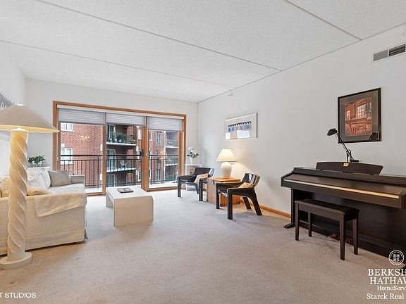4th image of 675 Pearson St #1-608