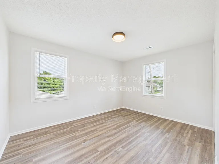 3104 Orville Ave #A — Photo 15
