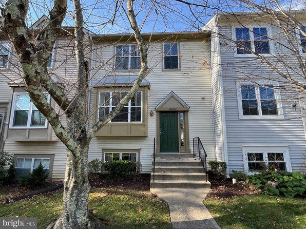 18002 Sunset Lake Ct