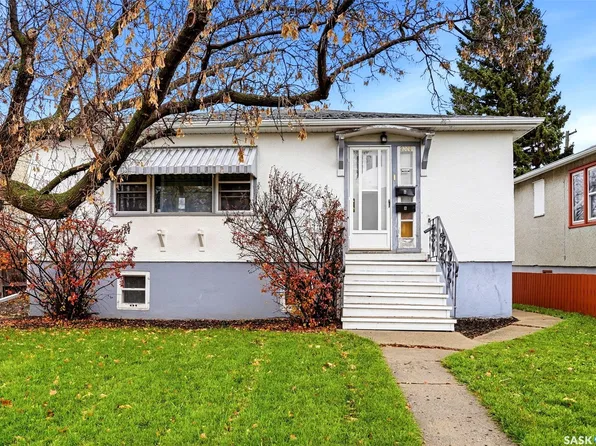 2059 Pasqua Street, Regina, SK S4T 4M1