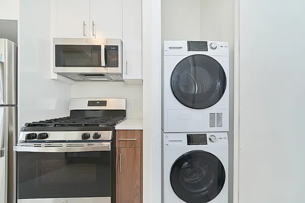 Rented by Living New York | media 39