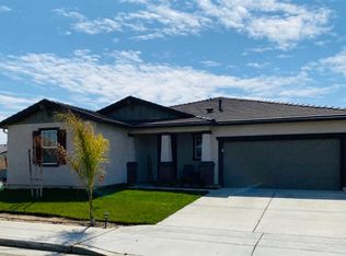 6893 E Cetti Ave, Fresno, CA 93727
