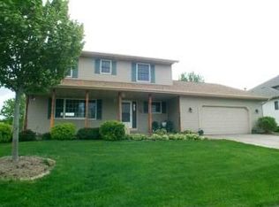 1300 Spahn Dr, Waunakee, WI 53597