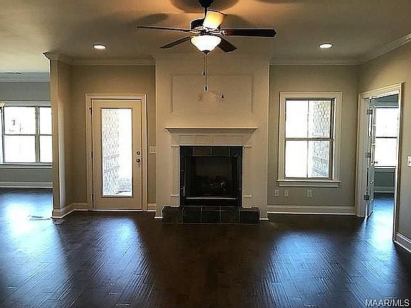 2nd image of 25 Boykin Lake Ct