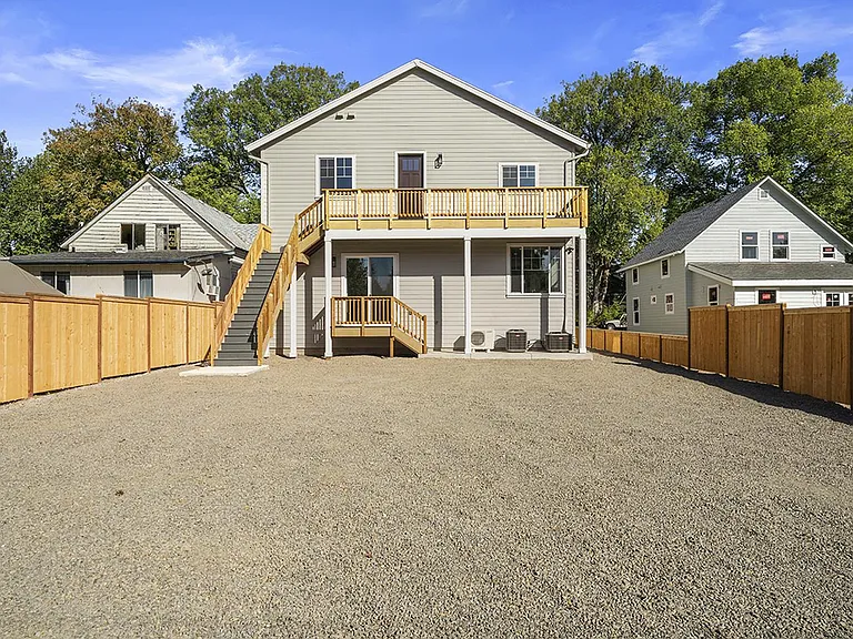 6540 NE Birch St #A — Photo 24