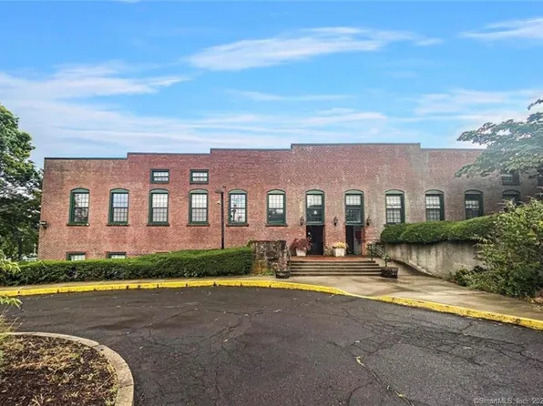 1 Front Street #104, New Haven, CT 06513
