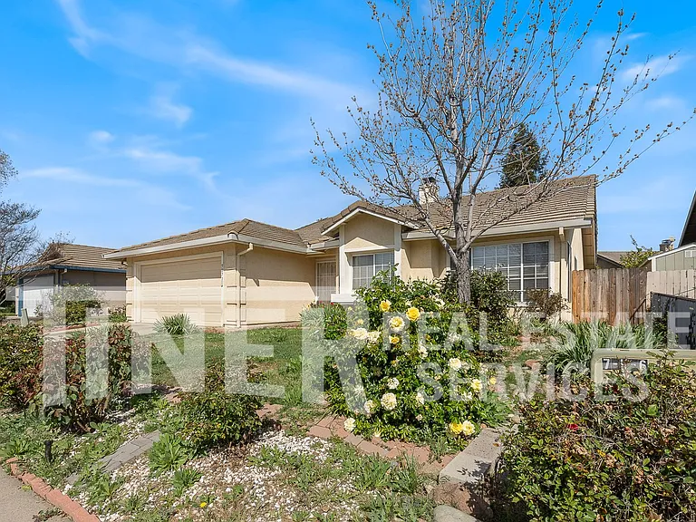9071 Brevard Dr — Photo 6