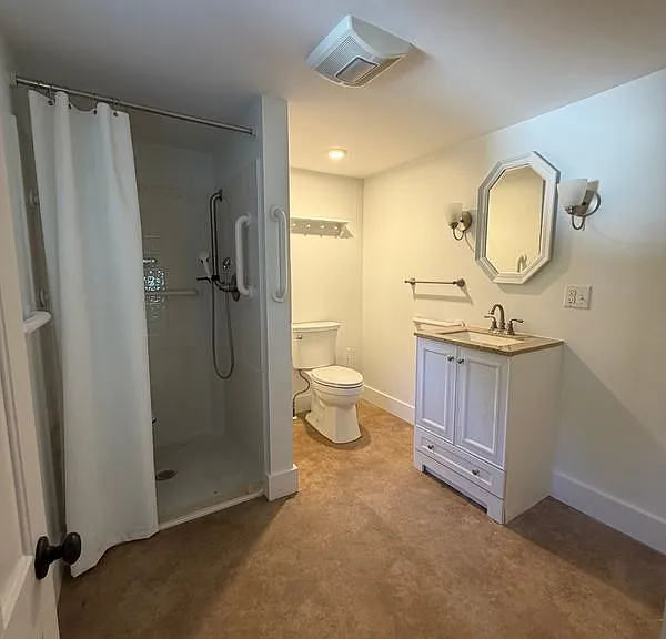 35 Elm St — Photo 13