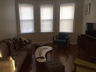 Rented by NYLA Realty