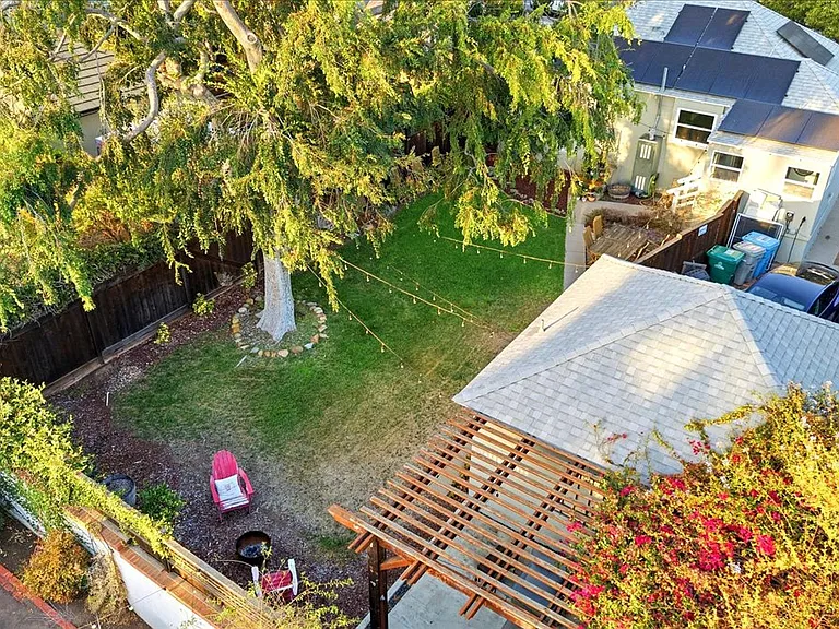 4526 Euclid Ave — Photo 28
