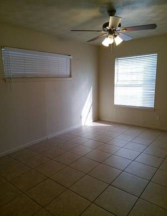 4th image of 1311 Springvale Dr #A3