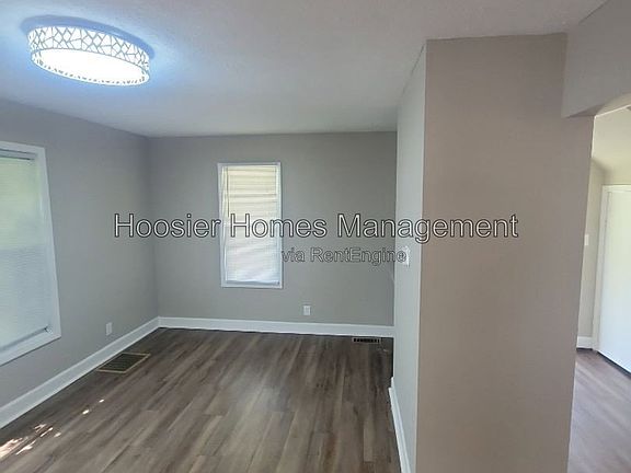 5th image of 627 Bernard Ave