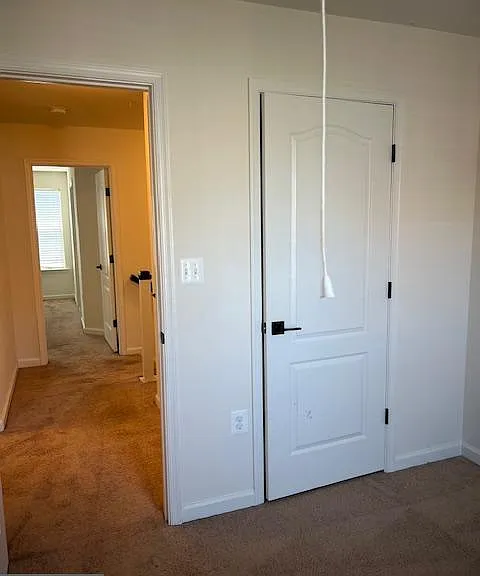10608 Eastland Cir — Photo 13