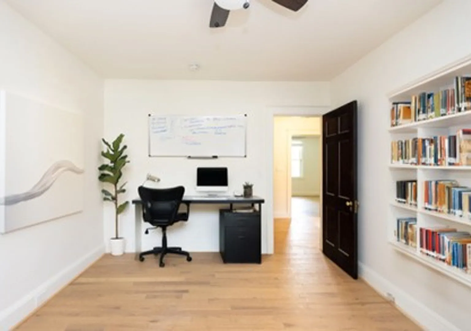 2027/2028 Off Campus 6bd/2.5ba Charles Village Home w/ CAC, Updated throughout! Available 6/23/27 — Photo 4