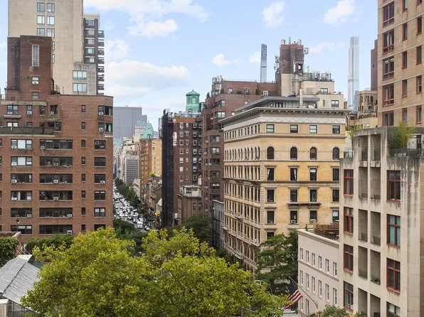 45 East 82nd Street 8E image 17 of 18