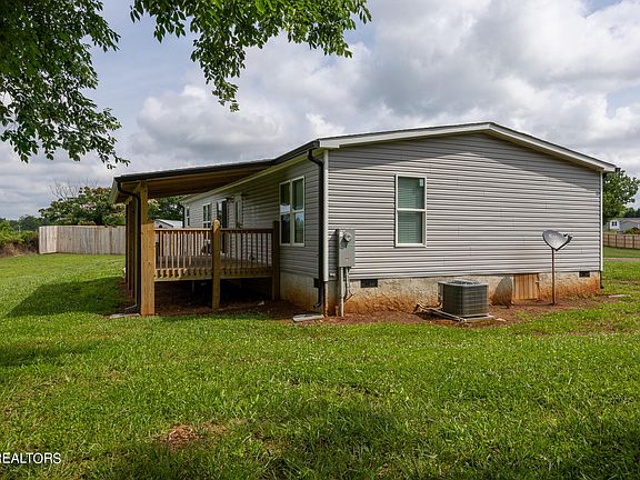 4th image of 193 Meadow Lawn Dr