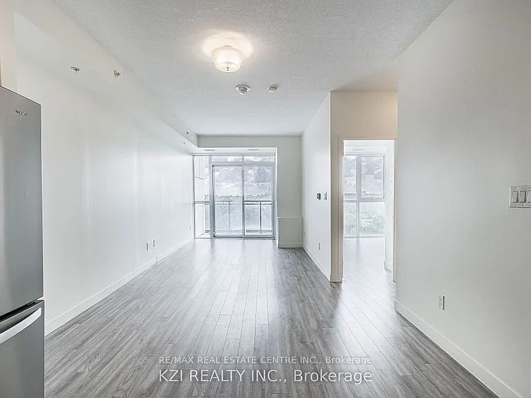 128 King St N #1001 — Photo 15