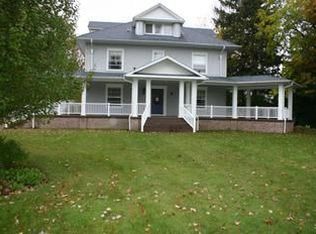 2412 Center Ave, Bay City, MI 48708